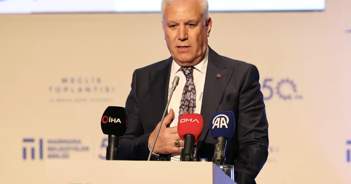mustafa-bozbey-marmara-denizi-can-cekisiyor-birlikte-kurtaralim-TGDetqcg.webp