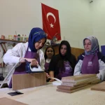 İBB'den kadınlara marangozluk eğitimi