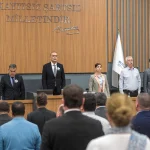 İzmir Büyükşehir Meclisi'nden merhum Zeyrek'e anma