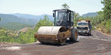 Alanya Şıhlar Mahalle yolu asfalta kavuştu